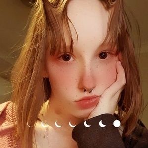 Meet your Posher, Michaela